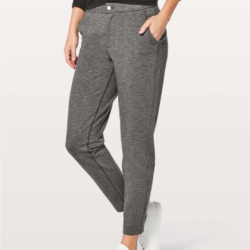 LIKE NEW! City Trek Trouser Sz 2 Heathered Black/Gray